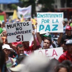 VENEZUELA: I Venezuelani respingono lo sciopero generale indetto dall’opposizione neoliberista al soldo degli USA!!